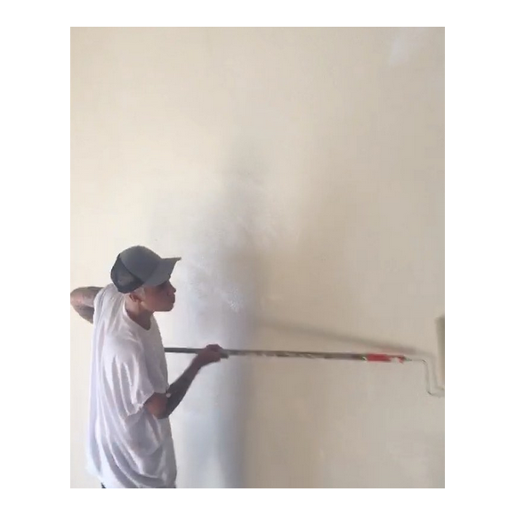 Justin Bieber effectue ses travaux d'intérêt général / photo postée sur le compte Instagram du chanteur.