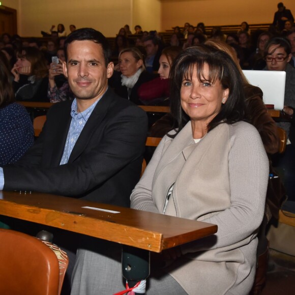 Exclusif - Anne Sinclair - Master Classe du Huffington Post "Ils font rayonner la France", en partenariat avec l'université Paris Descartes, le 13 octobre 2015.