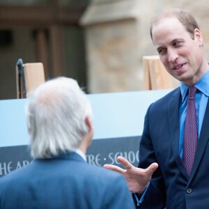 Le prince William, duc de Cambridge, de retour au St John's College de l'Université de Cambridge le 15 octobre 2015 pour inaugurer le centre des archives Pythagore.