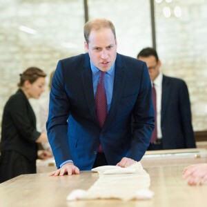 Le prince William, duc de Cambridge, de retour au St John's College de l'Université de Cambridge le 15 octobre 2015 pour inaugurer le centre des archives Pythagore.