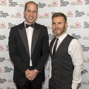 Le prince William et Gary Barlow au gala du 21e anniversaire de Child Bereavement UK, dont il est le parrain, le 15 octobre 2015 à Londres.