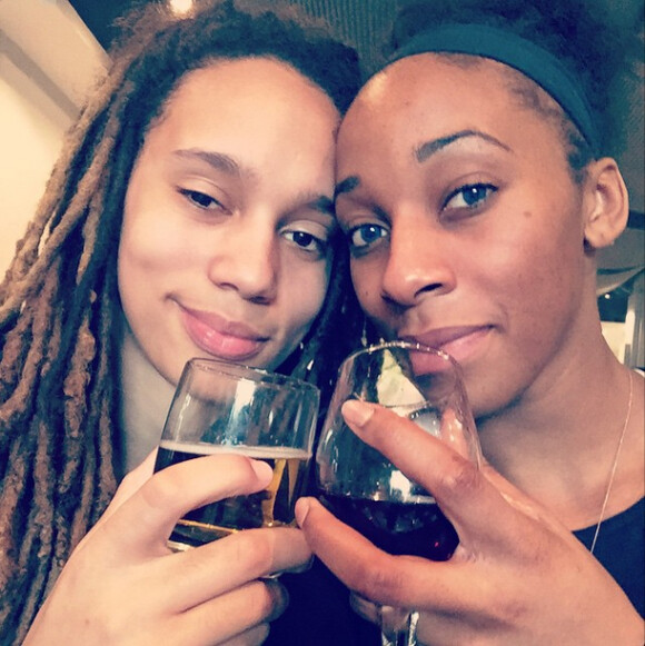 Glory Johnson et son épouse Brittney Griner, photo publiée le 7 mars 2015