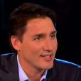 Justin Trudeau sur le plateau de l'émission Tout le monde en parle, le 11 octobre 2015 / image extraite d'une vidéo Youtube.