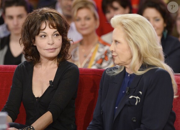 Isabelle Mergault et Sylvie Vartan - Enregistrement de l'émission "Vivement Dimanche" à Paris le 16 Septembre 2015 et qui sera diffusée le 20 Septembre 2015.
