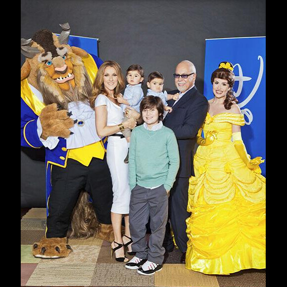 Céline Dion, René Angélil et leurs fils Nelson et Eddy et René Charles, en famille. 2012