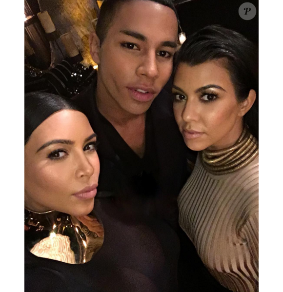 Kim Kardashian, Olivier Rousteing et Kourtney Kardashian assistent à la soirée d'anniversaire du créateur de mode à Los Angeles, le 23 octobre 2015.