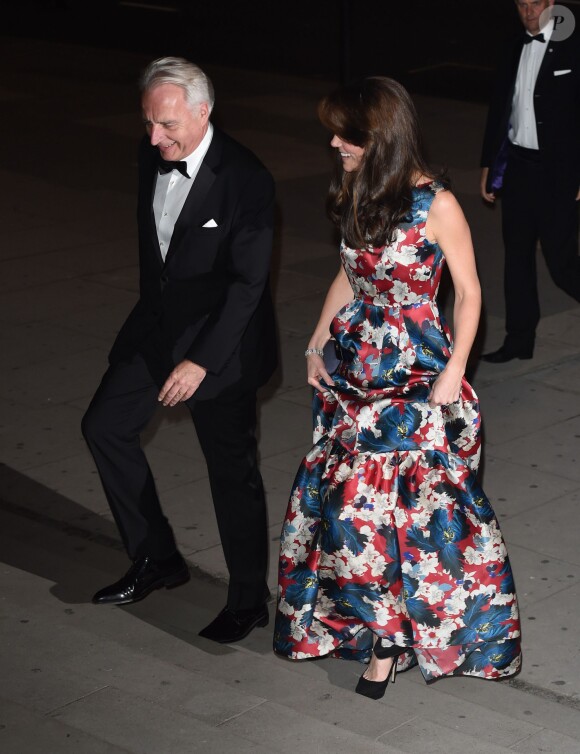 Kate Middleton, duchesse de Cambridge, au musée V&A à Londres le 27 octobre 2015