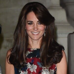 Kate Middleton, duchesse de Cambridge, au musée V&A à Londres le 27 octobre 2015