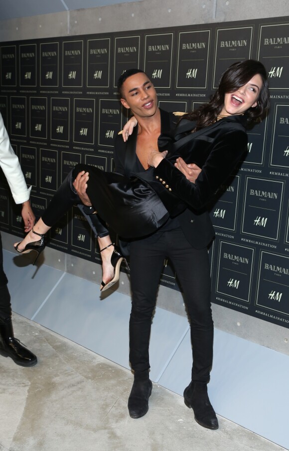 Olivier Rousteing, Kendall Jenner - People au lancement de la collection Balmain pour H&M à New York le 20 octobre 2015.