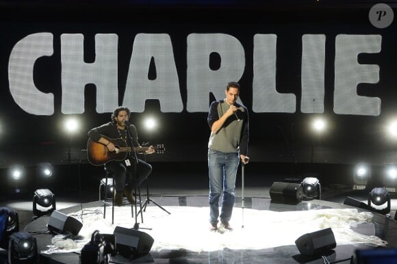 John Mamann, Grand Corps Malade - Concert "Tous En Coeur Pour Charlie" à la maison de la radio à Paris le 11 janvier 2014.