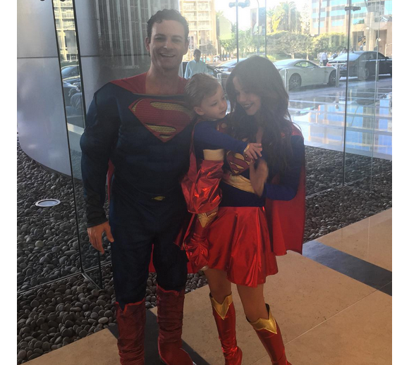 Tammin Sursok et sa fille Phoenix ainsi que son mari Sean McEwen / photo postée sur Instagram.