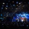 Fleur East, Dave Berry, Lisa Snowdon, Kylie Minogue, la chanteuse Foxes (Louisa Rose Allen), Ben Haenow, Gabrielle Aplin - Coup d'envoi des illuminations de Noël sur Oxford Street à Londres par Kylie Minogue, le 1er novembre 2015.