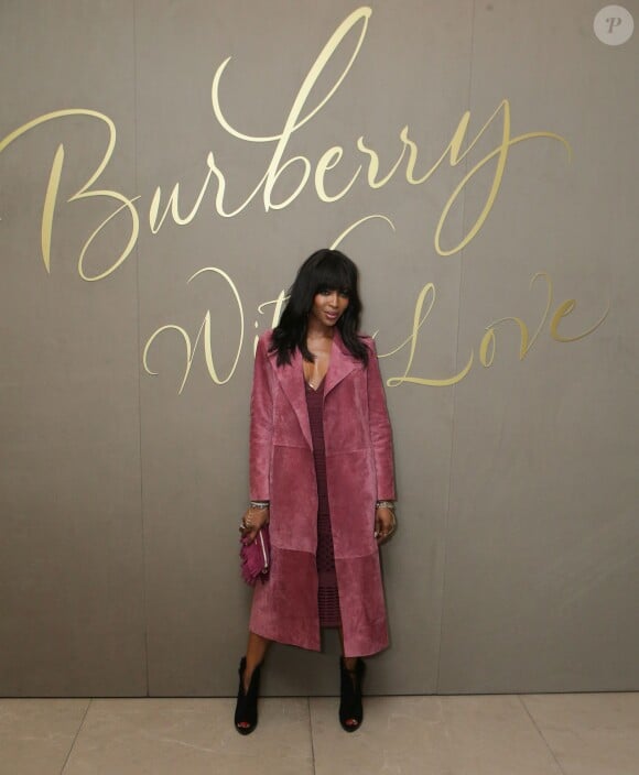 Naomi Campbell assiste à la projection du film de campagne de fêtes de fin d'année 2015 de Burberry, dans la boutique emblème de la maison britannique, sur Regent Street. Londres, le 3 novembre 2015.