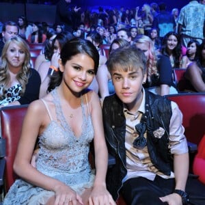 Selena Gomez et Justin Bieber lors des Teen Choice Awards 2011, Los Angeles, le 7 août 2011