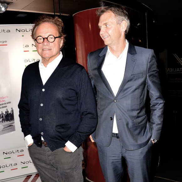 Guillaume Durand, guest - Photocall pour le lancement du livre "Les bonnes chansons ne meurent jamais" de J. Sanchez au NoLita à Paris, le 4 novembre 2015. © Veeren/Bestimage