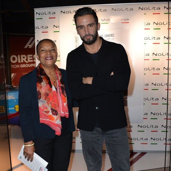 Christiane Taubira, guest - Photocall pour le lancement du livre "Les bonnes chansons ne meurent jamais" de J. Sanchez au NoLita à Paris, le 4 novembre 2015. © Veeren/Bestimage