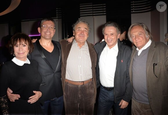 Danièle Evenou, Jacques Sanchez, Pierre Perret, Michel Drucker, Philippe Tesson - Cocktail pour le lancement du livre "Les bonnes chansons ne meurent jamais" de J. Sanchez au NoLita à Paris, le 4 novembre 2015. © Veeren/Bestimage