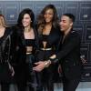 Gigi Hadid, Kendall Jenner, Jourdan Dunn et Olivier Rousteing - Défilé de mode "Balmain x H&M" au 23 Wall Street à New York, le 20 octobre 2015.