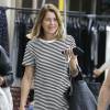 Exclusif - Ellen Pompeo fait du shopping avec une amie à Los Angeles, le 6 août 2015.