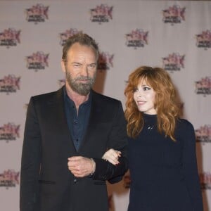 Sting et Mylène Farmer à la 17ème cérémonie des NRJ Music Awards 2015 au Palais des Festivals à Cannes, le 7 novembre 2015.