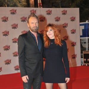 Sting et Mylène Farmer à la 17ème cérémonie des NRJ Music Awards 2015 au Palais des Festivals à Cannes, le 7 novembre 2015.