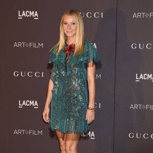 Gwyneth Paltrow (habillée à Gucci) lors du Gala "The LACMA 2015 Art+Film" en l'honneur de James Turrell et Alejandro Inarritu à Los Angeles, le 7 novembre 2015.