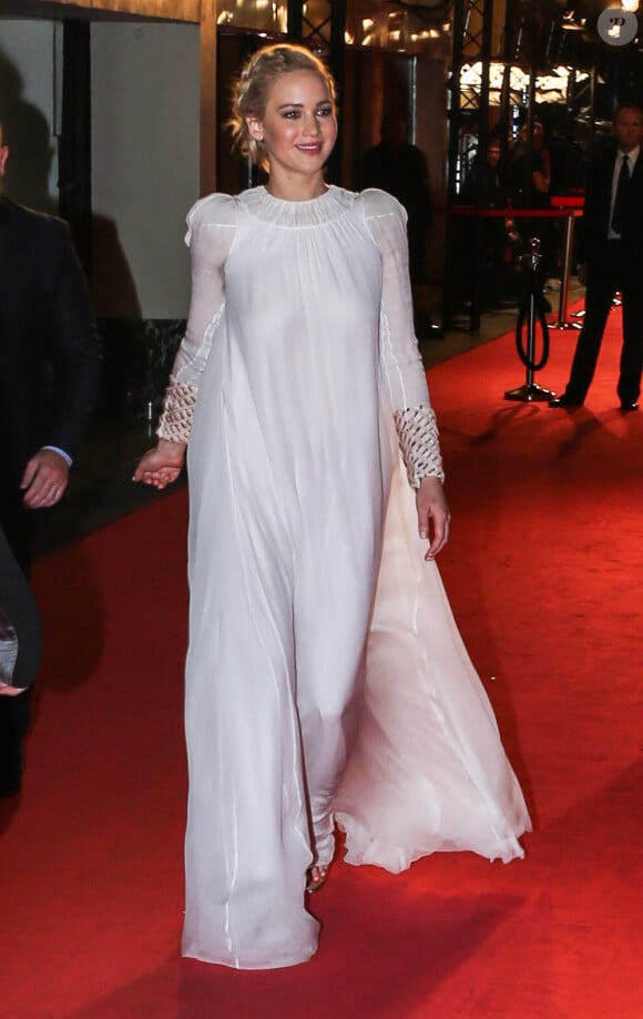 Jennifer Lawrence - Arrivées des people à la première du film "Hunger Games" La révolte Partie 2" au Grand Rex à Paris le 9 novembre 2015.
