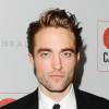 Robert Pattinson à la 8e soirée Go Campaign Gala à Los Angeles, le 12 novembre 2015.