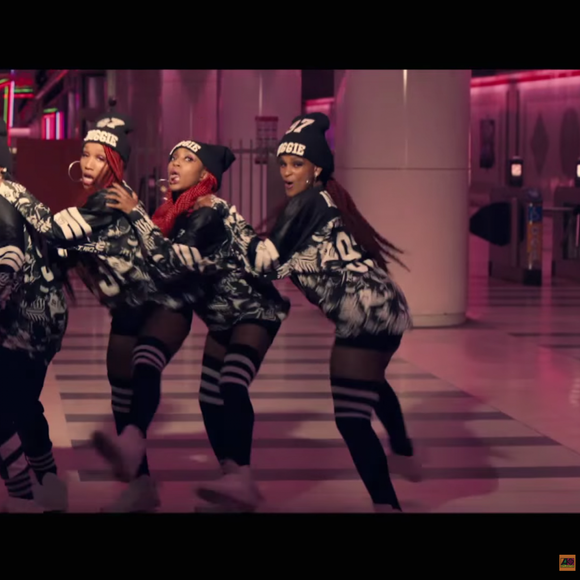Image extraite du nouveau clip de Missy Elliott - WTF (Where They From) ft. Pharrell Williams - novembre 2015.