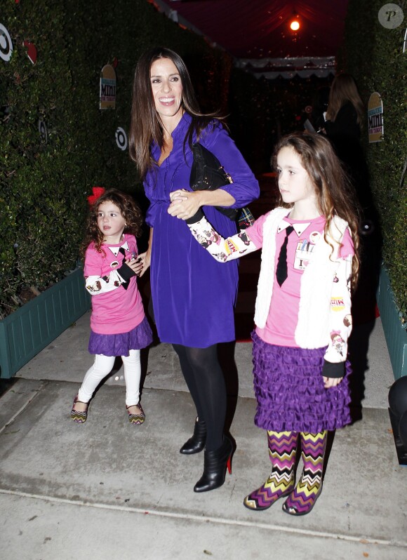 Soleil Moon Frye et ses filles à l'événement Harajuku/Target à Los Angeles, le 12 novembre 2011