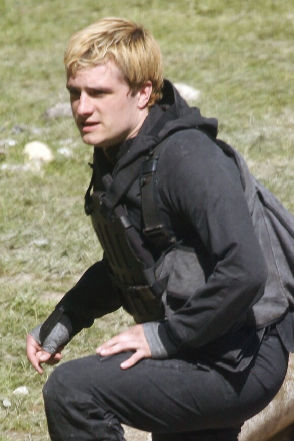 Josh Hutcherson sur le tournage du film "Hunger Games : La révolte" à Noisy-le-Grand le 15 mai 2014.