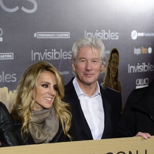 Richard Gere et sa compagne Alejandra Silva à la première de "Time Out of Mind" à Madrid, le 23 novembre 2015.