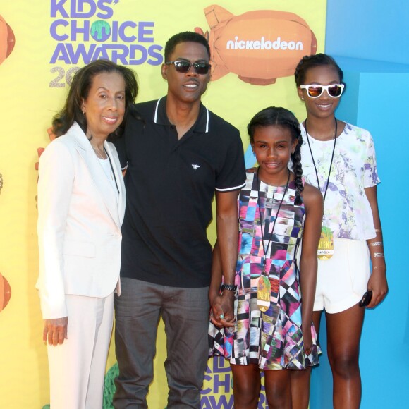 Chris Rock en famille - People à la soirée "Nickelodeon's 28th Annual Kids' Choice Awards" à Inglewood, le 28 mars 2015.