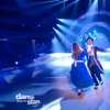 EnjoyPhoenix et son partenaire, dans Danse avec les stars 6, le samedi 28 novembre 2015 sur TF1.