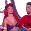 Fabienne Carat et son partenaire, dans Danse avec les stars 6, le samedi 28 novembre 2015 sur TF1.