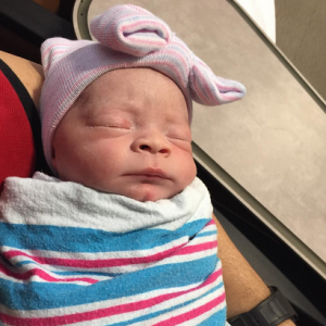 Le rappeur Ice-T et sa femme Coco Austin ont donné naissance à Chanel Nicole, le 28 novembre 2015 / photo postée sur Instagram au mois de novembre 2015.