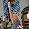 Nicole 'Coco' Austin presente la biere Hofbrauhaus a Las Vegas Le 31 Mai 2013