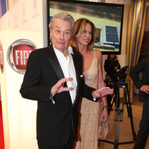 Alain Delon et Rosalie van Breemen - Soirée "Movie meets Media" à l'hôtel Atlantic Kempinski à Hambourg. Le 30 novembre 2015