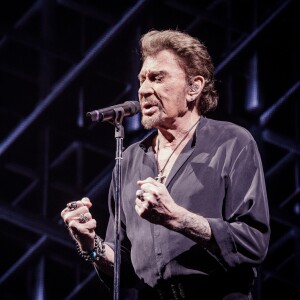 PHOTO EXCLUSIVE - Johnny Hallyday en concert à l'AccorHotels Arena à Paris, le 28 novembre 2015 © Wino/Bestimage.