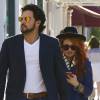 Exclusif - Paulina Rubio avec soncompagnon Gerardo Bazúa dans les rues de Beverly Hills, le 20 octobre 2015