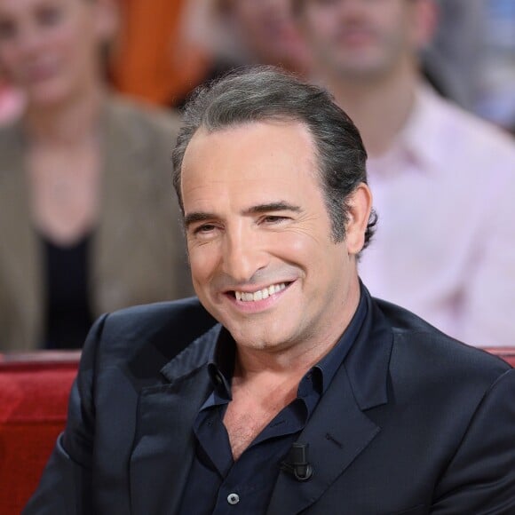 Jean Dujardin - Enregistrement de l'émission "Vivement Dimanche" à Paris le 25 Novembre 2015 et qui sera diffusée le 29 Novembre 2015.