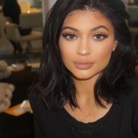 Tuto beauté : On copie le contouring de Kylie Jenner et Kim Kardashian !