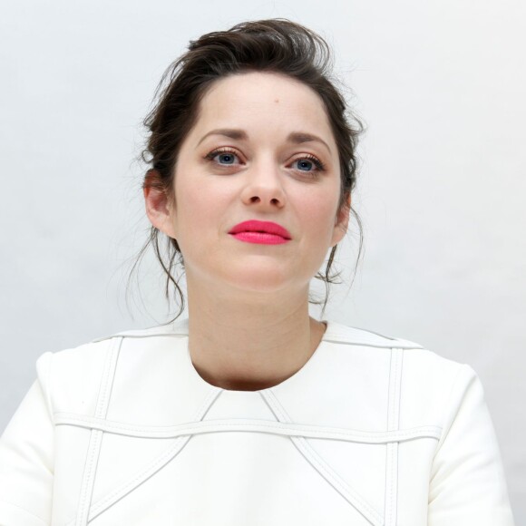 L'actrice Marion Cotillard en conférence de presse pour le film "Macbeth" à l'hôtel Four Seasons de Beverly Hills le 3 décembre 2015.