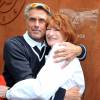 Gérard Holtz et sa femme Muriel Mayette au tournoi de Roland-Garros à Paris, le 29 mai 2014.