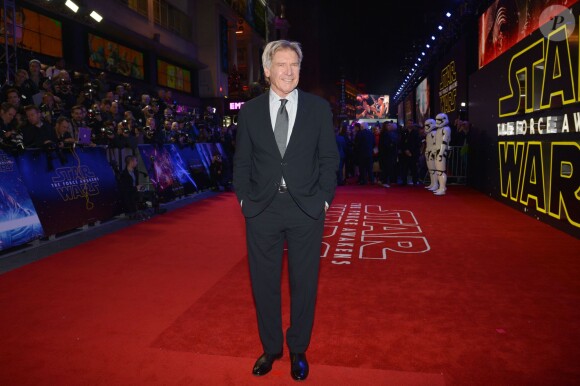 Harrison Ford - Première européenne de "Star Wars : Le réveil de la force" au cinéma Odeon Leicester Square de Londres le 16 décembre 2015. 1