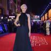 Gwendoline Christie - Première européenne de "Star Wars : Le réveil de la force" au cinéma Odeon Leicester Square de Londres le 16 décembre 2015.