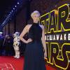 Gwendoline Christie - Première européenne de "Star Wars : Le réveil de la force" au cinéma Odeon Leicester Square de Londres le 16 décembre 2015.