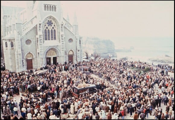 Les obsèques de Daniel Balavoine à Biarritz, le 22 janvier 1986.