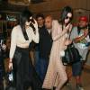 Kendall Jenner et sa soeur Kylie Jenner arrivent à l'aéroport de LAX à Los Angeles, le 19 novembre 2015.