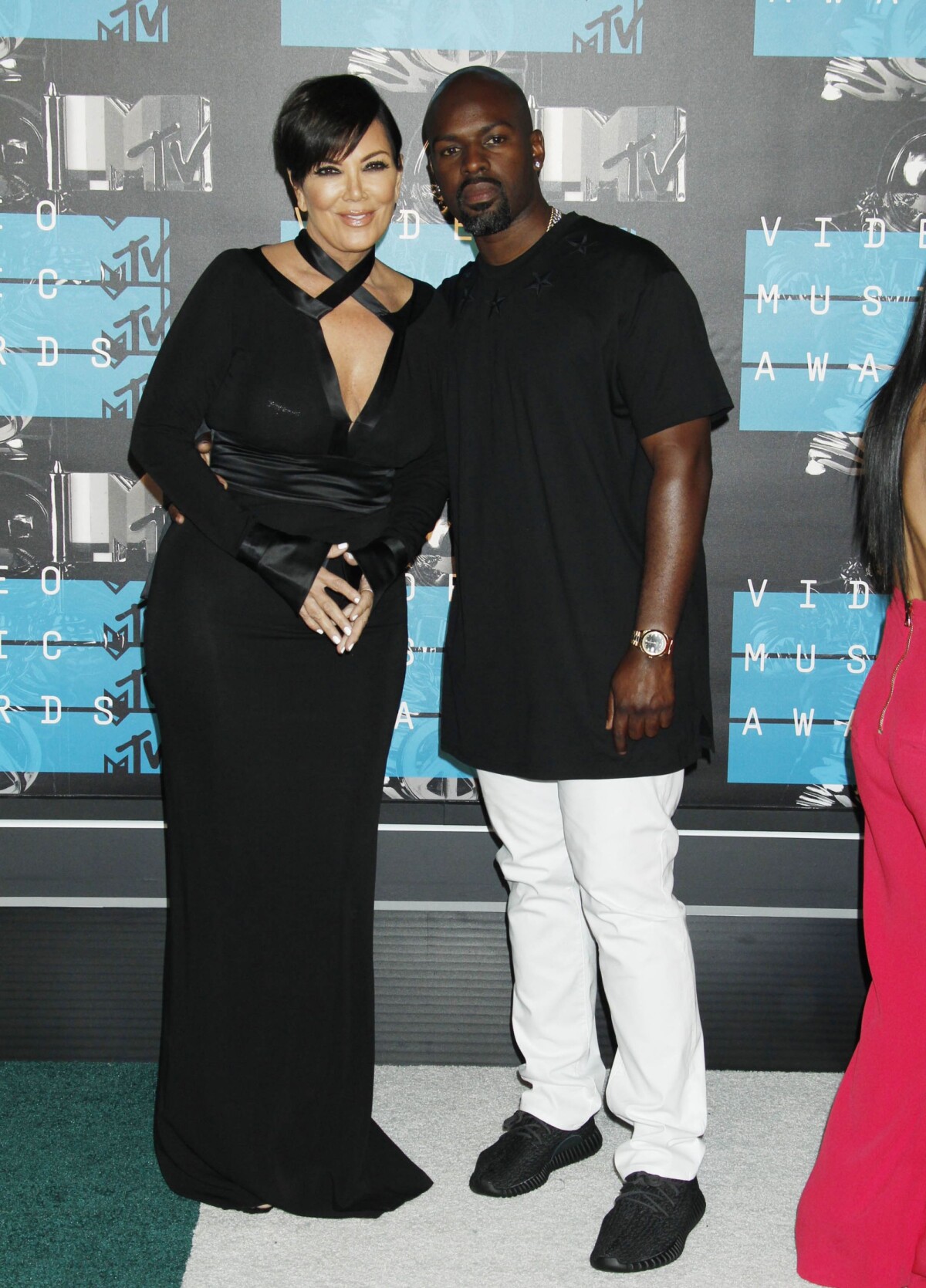 Photo : Kris Jenner et son petit ami Corey Gamble - Soirée des MTV Video  Music Awards à Los Angeles le 30 aout 2015. - Purepeople